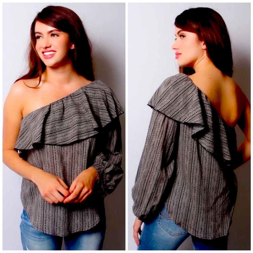 One Shoulder Ruffle Top